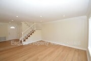 Photo - 6713 Singletree Ln
