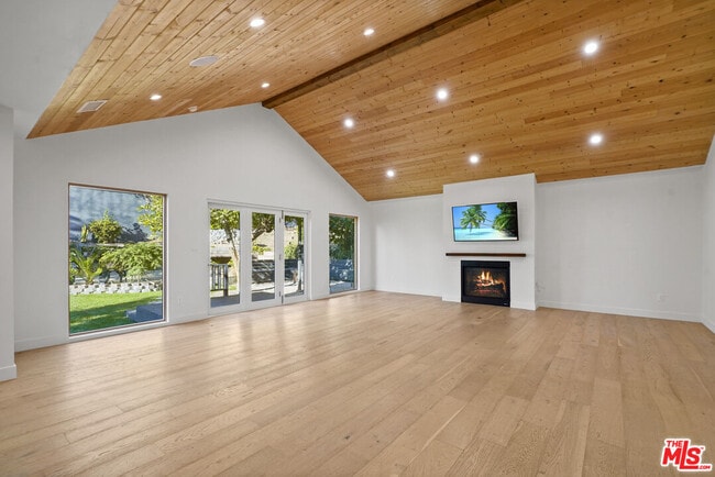 Photo - 3604 Stewart Ave