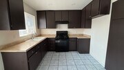 Photo - 466-470 W. 5th St Apartment Unit 468