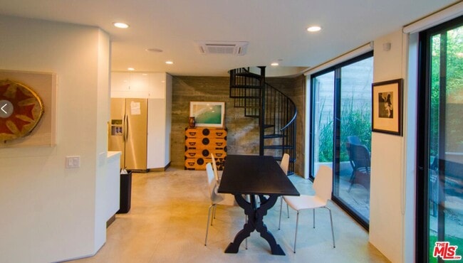 Photo - 2849 Seattle Dr