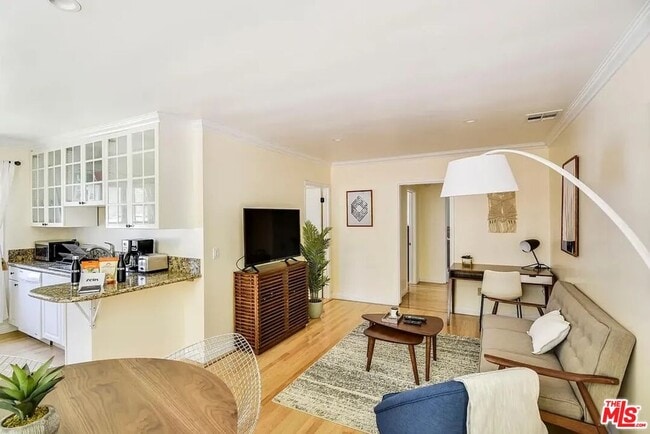 Photo - 816 17th St Unit A