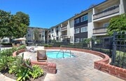 Photo - Second Floor Condo in Rossmoor Park Commun...