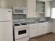 Photo - 2400 Marine Ave