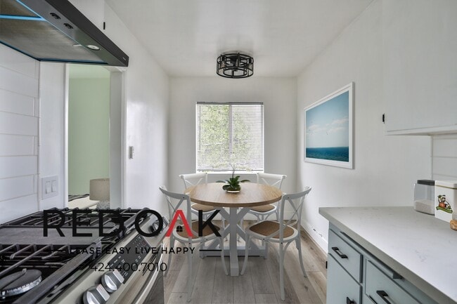 Photo - 8514 Sherwood Dr Unit 5