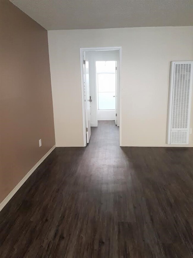 Photo - 14019 Cerise Ave