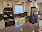 Photo - 22327 Gifford St