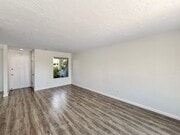 Photo - Beautiful 3BD/2BA Townhouse in Bay Terrace...