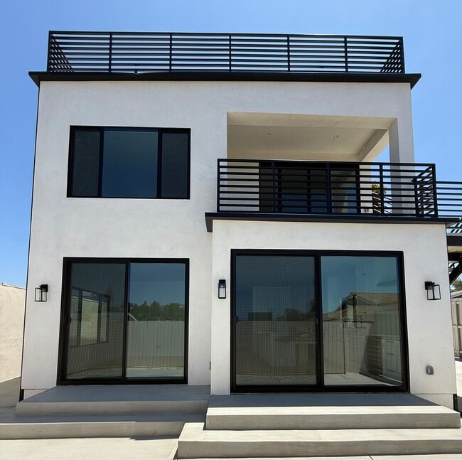 Photo - 615 Manchester Terrace Unit 615 Manchester Terrace #2