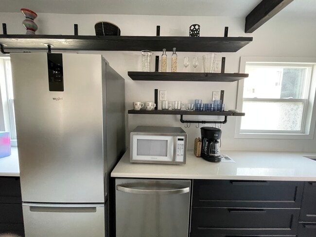 Photo - 5902 Lemp Ave