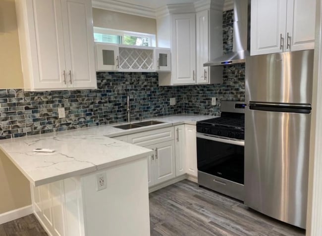 Photo - 7541 Noren St