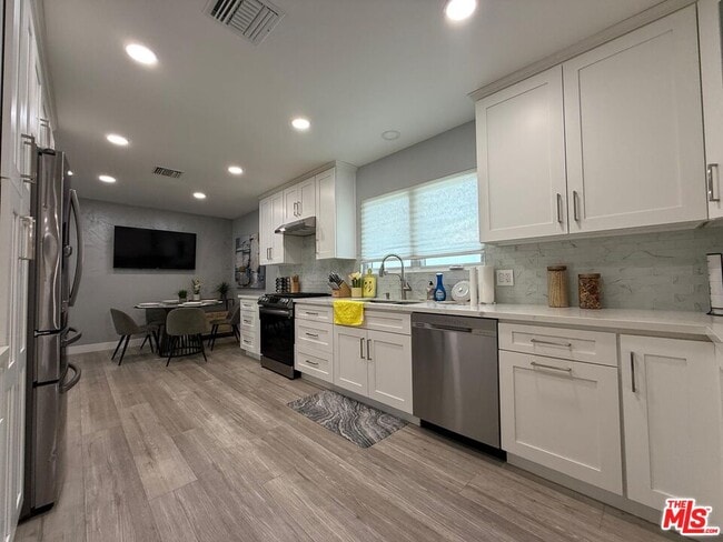 Photo - 515 Myrtle St