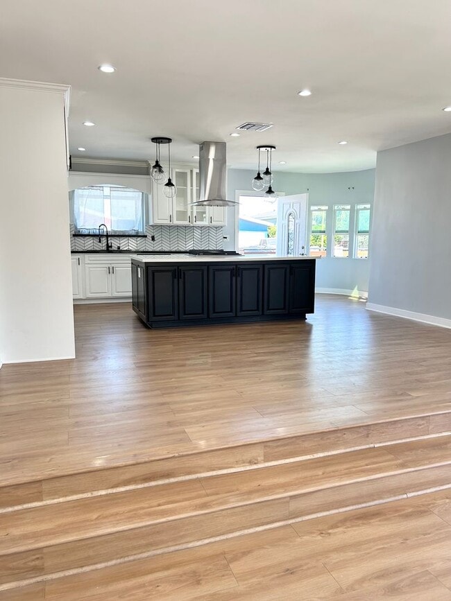 Photo - 10603 S Osage Ave Unit 10603 S OSAGE AVE