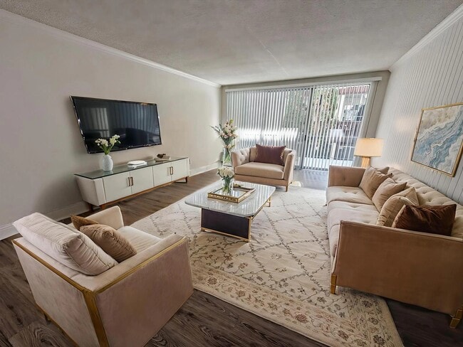 Photo - 6100 Buckingham Pkwy Apartment Unit 306