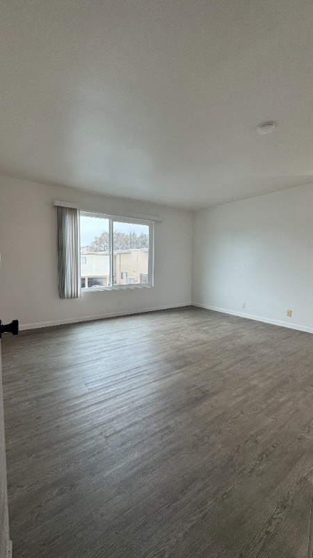 Photo - 283 Ellwood Beach Dr