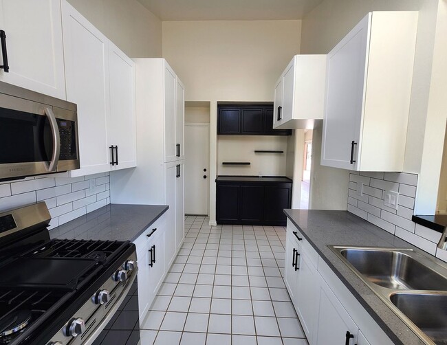 Photo - 80 N Lucas Ct