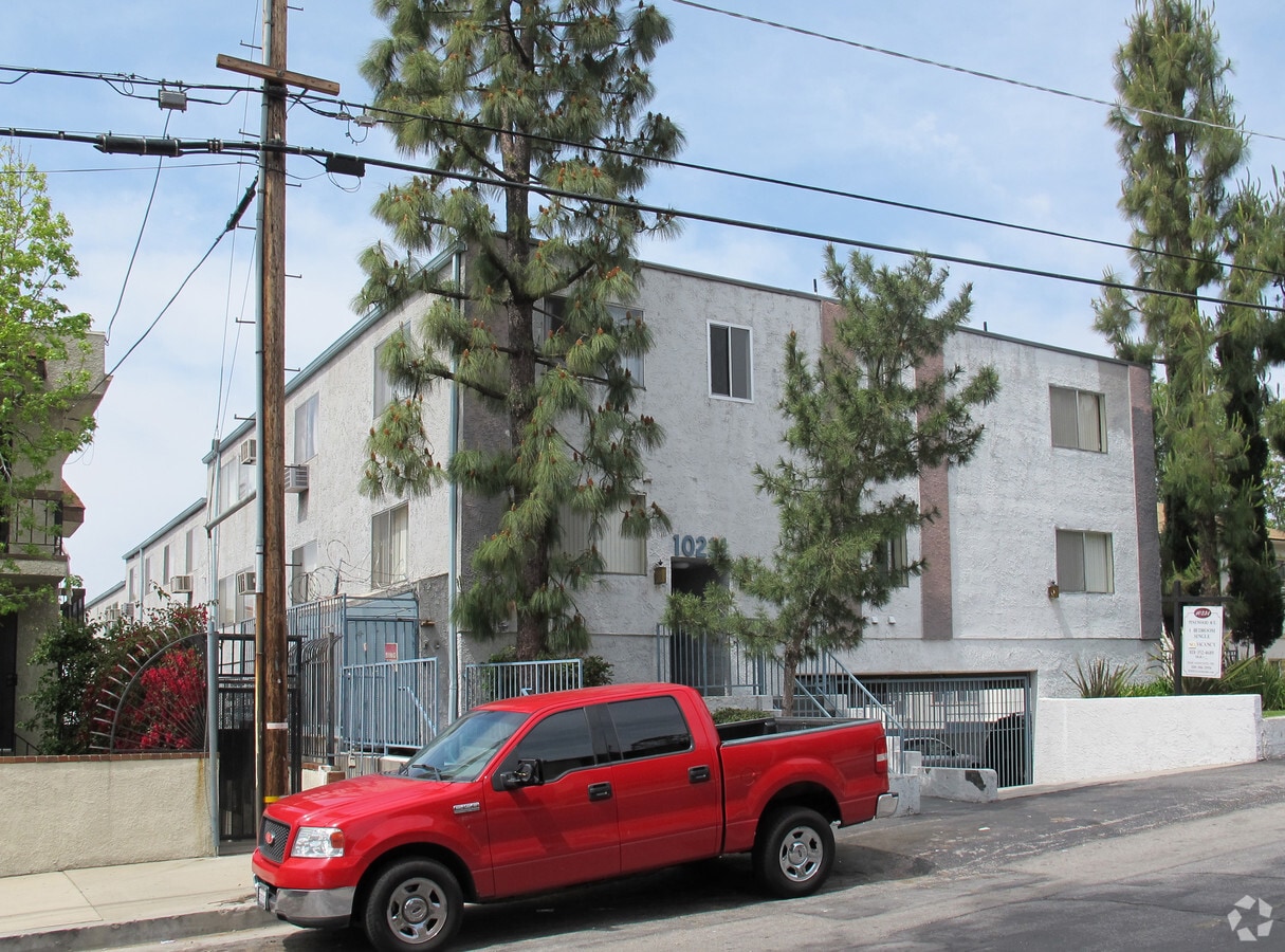 Pinewood-10231 - Pinewood-10231