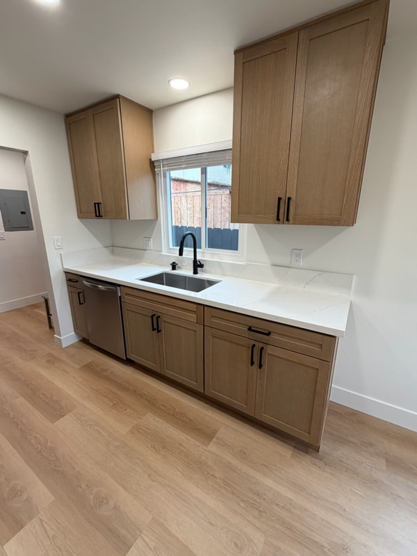 Photo - 365 Wisconsin Ave