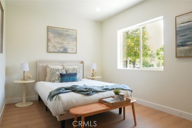 Photo - 17061 Knapp St