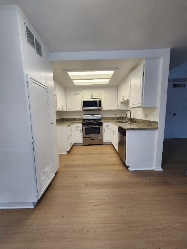 Photo - 5325 Denny Ave Unit 204