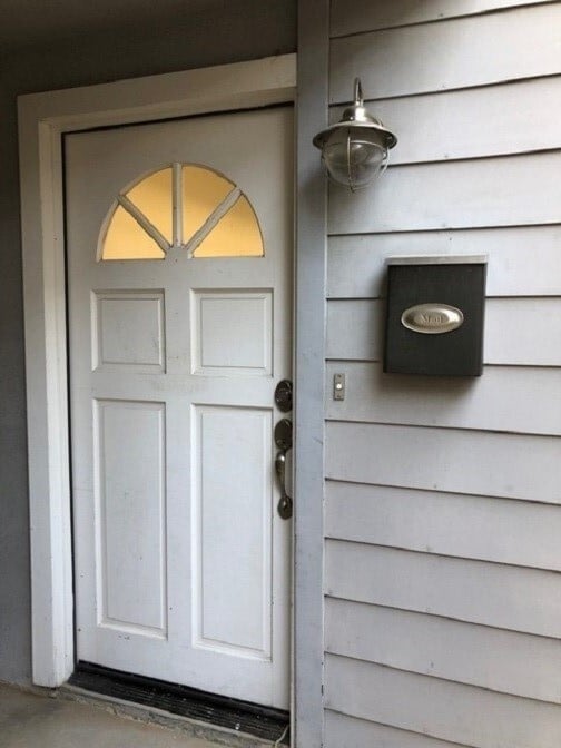 Photo - 709 Poinsettia Ave