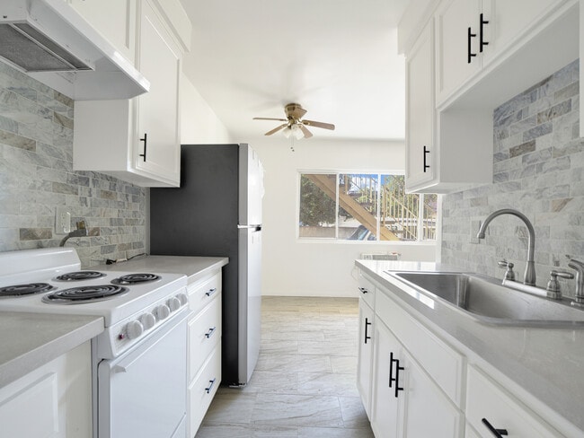 Building Photo - 7228 Allott Ave