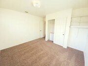 Photo - Spacious 3 bedroom, 2 bath with bonus room in Indian Cove