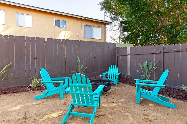 Photo - Studio in Golden Avenue community - comes with AC, parking, laundry onsite! Unit 8088 Golden Avenue #D