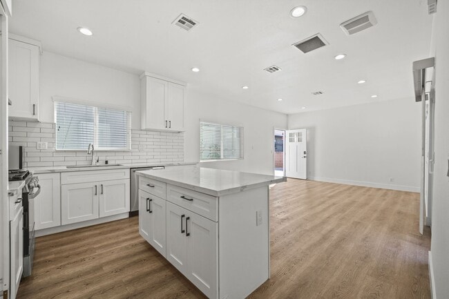 Photo - Showing Times: Every Tuesdays & Every Thursdays 4:00PM - 5:00PM