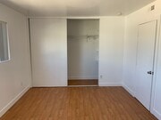 Photo - 2 bedroom, 1.5 bath townhouse - Take a Look!