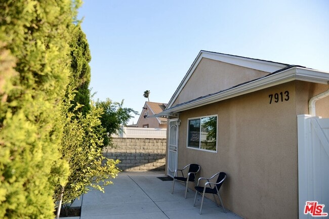 Building Photo - 7913 Vanscoy Ave