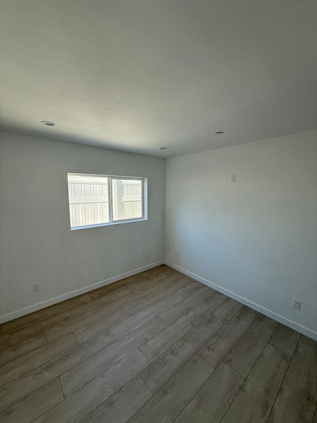 Photo - Saticoy Properties Unit 22026 1/2