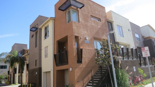 Building Photo - 5405 W 149th Pl Unit 14