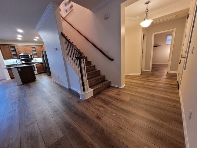 Photo - 1485 Mosaic Gln