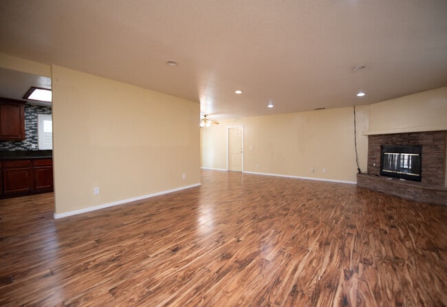 Photo - 21667 Laguna Rd