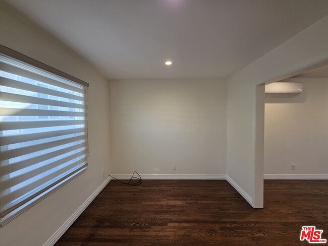 Photo - 102 Gaviota Ave Unit 112