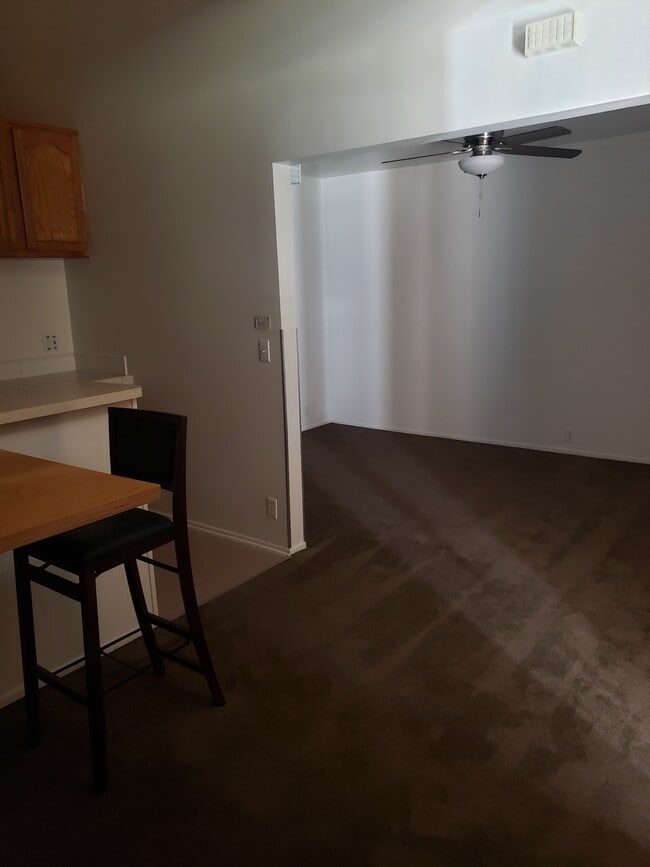 Photo - 10438 Irma Ave Unit 4