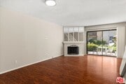 Photo - 5720 Owensmouth Ave Townhome