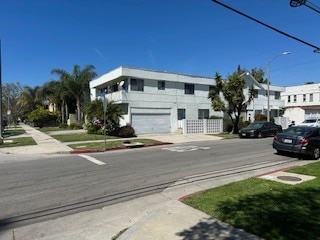 Building Photo - 1481 Alvira St Unit Apartment 3