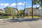 Photo - 839-845 Glenway Drive