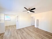 Photo - 6200-6202 Muscatel Unit 6200 N. Muscatel Ave