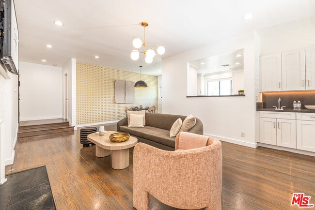 Photo - 8911 Cynthia St Unit #9