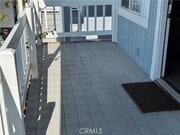 Photo - 21851 Newland St