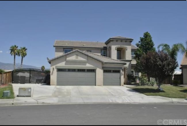 Photo - 806 Early Dawn Way