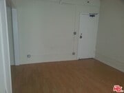 Photo - 425 S Grand View St House