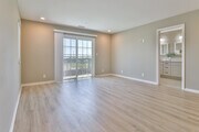 Photo - 1030 Canal St Townhome