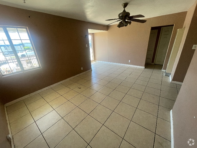 Building Photo - 16332 S Pannes Ave Rental