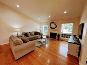 Photo - 5309 Lockhurst Dr House