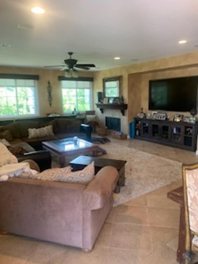 Photo - One Bedroom Rental One