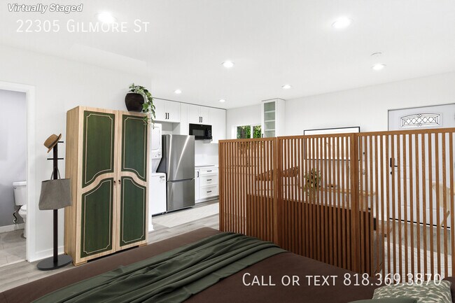 Photo - 22305 Gilmore St