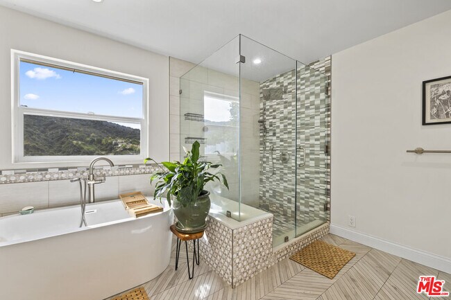 Photo - 3804 Vista Linda Dr